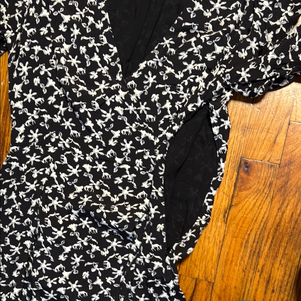 BA&SH Women's Coachella VNeck Black White Floral Midi Dress Fawn Dove Print SZ 1 - Picture 11 of 14